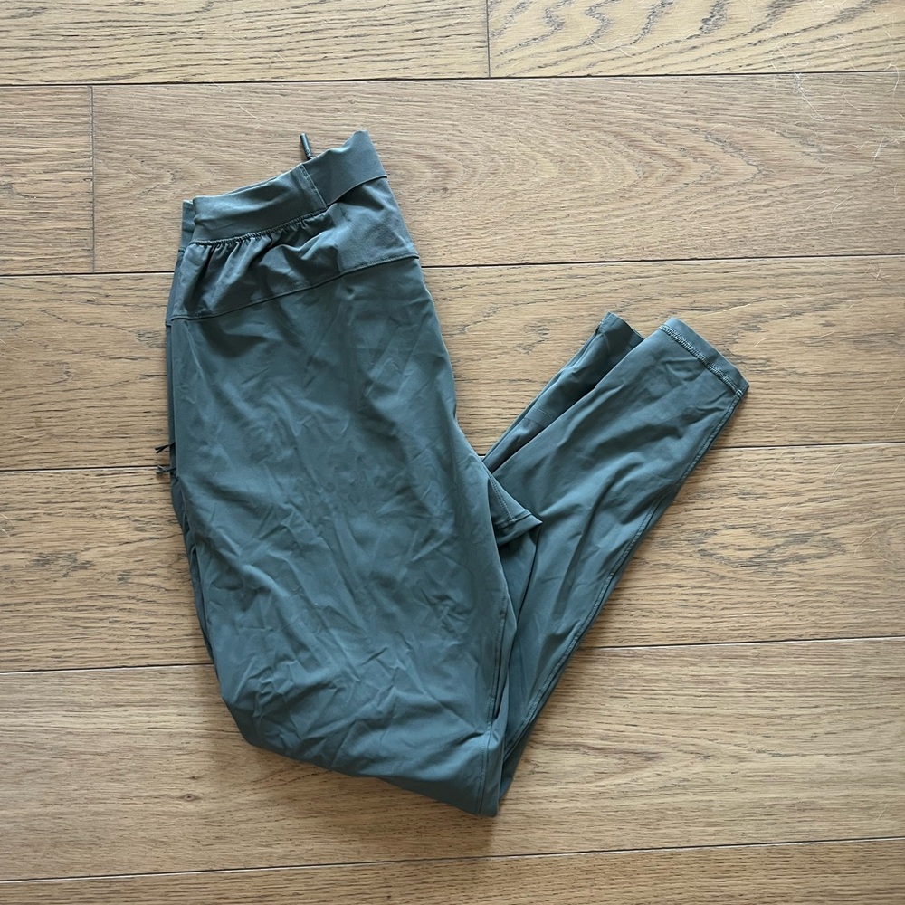 Lululemon Joggers - Sage Green - S